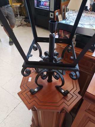 Farol de Hierro Forjado Negro