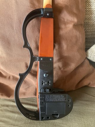 Violín Eléctrico Yamaha silent 130