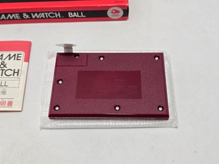 Game and Watch Ball 2009 - Club Nintendo