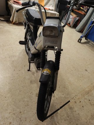 Moped PUCH Caribe Plata y Negra
