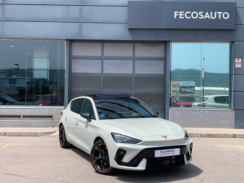 Cupra León 1.5 TSI e-HYBRID DSG 6 vel 2025