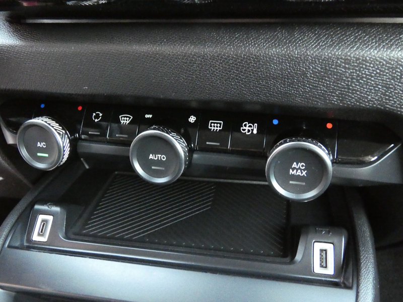 Citroën C4 2023, foto 25