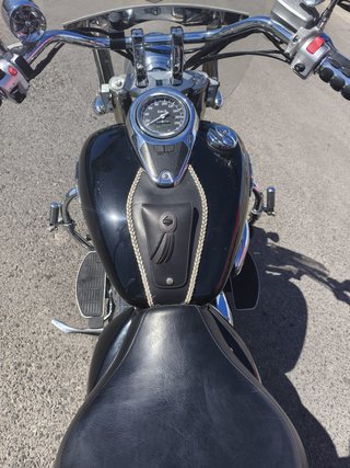 Suzuki VL 800 Intruder Negra