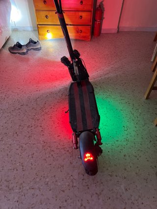 Patinete Eléctrico SUNNIGOO LED