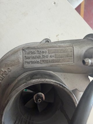 Turbo Chrysler Voyager 2003, 2.5 diésel.