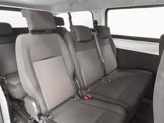 Peugeot Expert 2.0 BlueHDI 180CV Long  EAT8 9 plazas