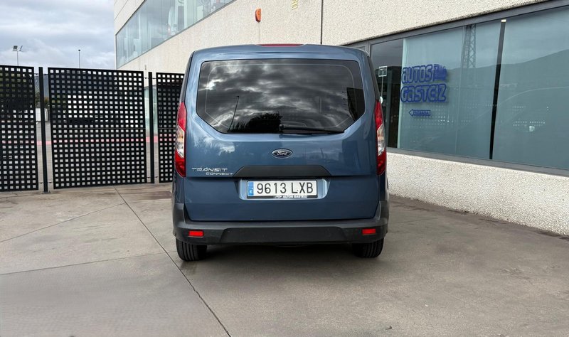 Ford Transit Connect 2022, foto 18