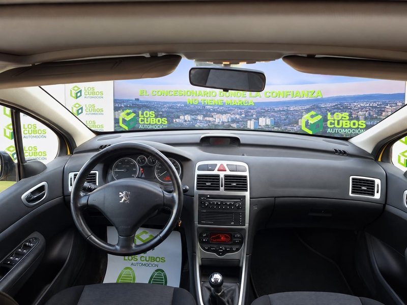 Peugeot 307 1.6 HDI XR Clim Plus 2004, foto 6