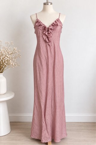Vestido rosa tirantes volantes