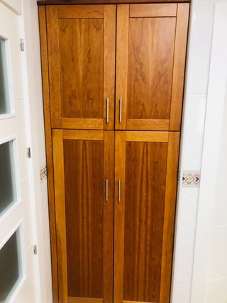 Mueble de cocina madera cerezo