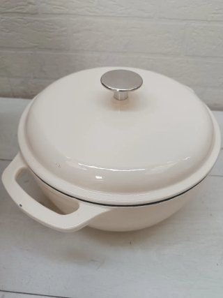 Amazon Basics Cazuela Hierro Fundido