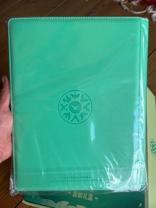 Carpeta Leafeon 360 cartas a estrenar