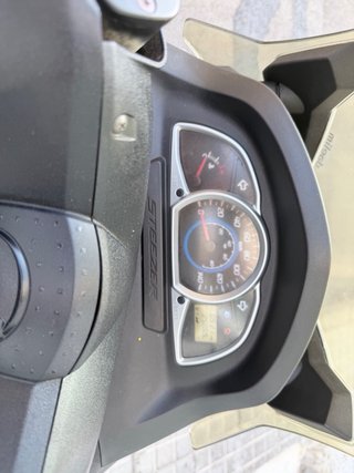Daelim Steezer 125cc Maxi Scooter