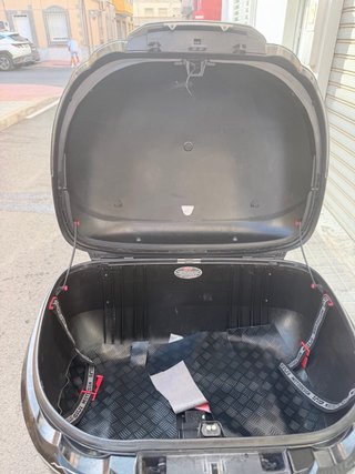 Daelim Steezer 125cc Maxi Scooter