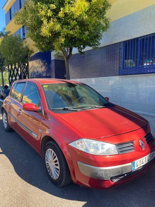 Renault Mégane II Dynamique 1.9 dCi 120CV