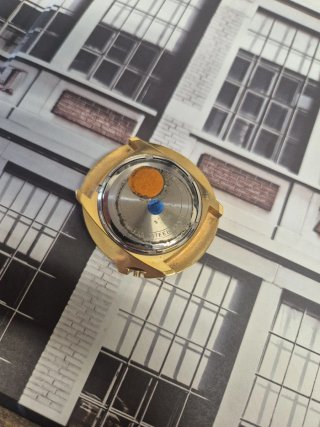 Cassa Bulova Oro