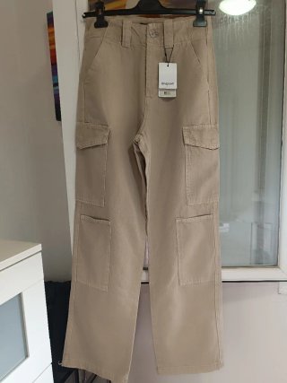 Pantalón Cargo Beige Desigual Talla 34