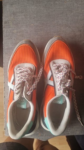 Zapatillas Munich Versus Naranja Gris