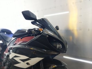 YAMAHA YZF R1 CROSSPLANE - 2009