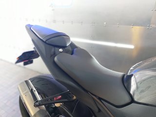 YAMAHA YZF R1 CROSSPLANE - 2009