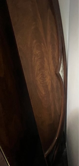 Estructura de cama madera y metal