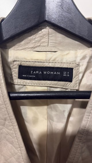 Chaqueta Zara Cuero Beige Mujer