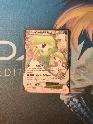 Carta Pokémon Gardevoir Generaciones español