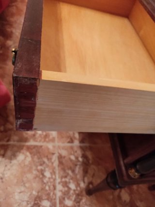 Cómoda , mesillas y espejo de madera Vintage