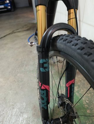 BH LYNX RACE EVO 8,5 Talla S