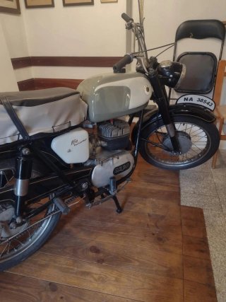 Lote de motos antiguas