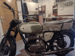 Lote de motos antiguas