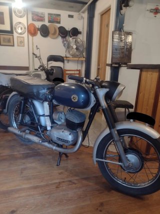 Lote de motos antiguas