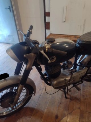Lote de motos antiguas