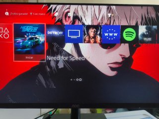 PS4 Slim 500GB + 2 Juegos