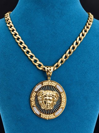 Colgante de oro Medusa con circonitas