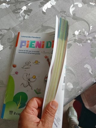 Libro di religione
