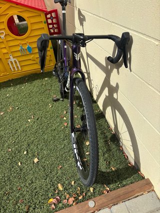 Berria Allroad Gravel Morado