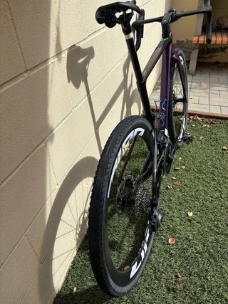 Berria Allroad Gravel Morado