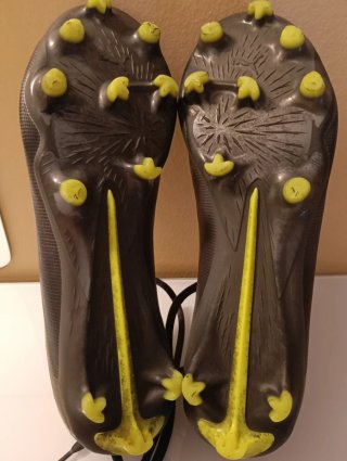 Botas Fútbol Puma Ultra Grip Control 40.5