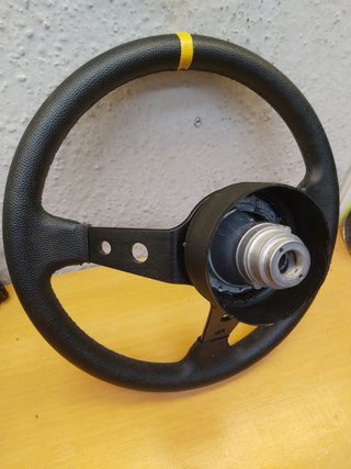 Volante OMP Suzuki