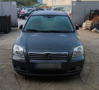 Toyota 182627 paragolpes avensis berlina (t25) 2.0