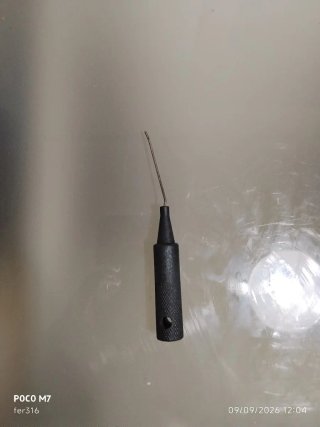BMW, herramienta para extraer bombín de arranque.