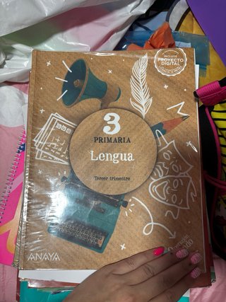 Se venden libros de 3 de primaria