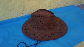 Pamela, sombreros, boinas 8-2€ ver fotos leer