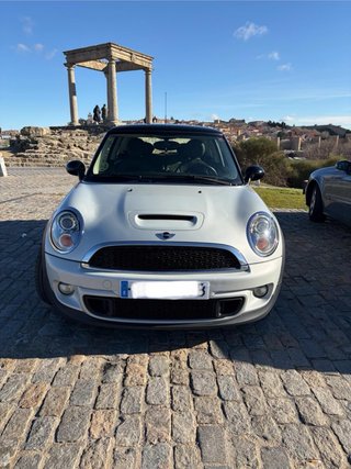 MINI Cooper 2011