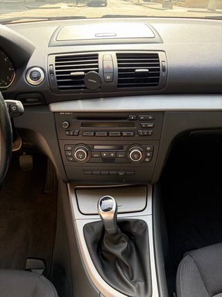 BMW Serie 1 118i 2008 34566km