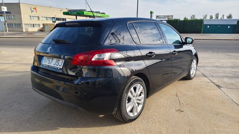 Peugeot 308 2016, foto 4