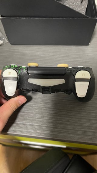 Mando Scuf Gaming Impact PS4
