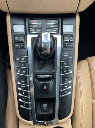 Porsche Macan S 3.0 Diesel 258 5p (con neum. de