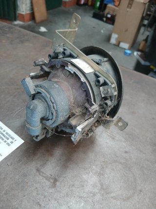 Faro Antiniebla Derecho Suzuki Jimny
